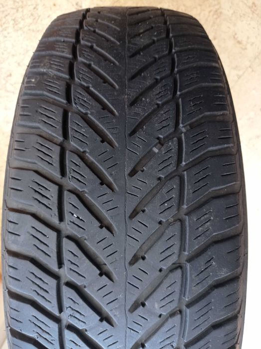 Opona zimowa Good Year Ultra Grip  225/65R17 102H