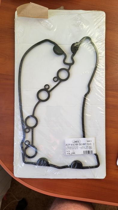 Прокладки клапанної кришки(в описі різні)