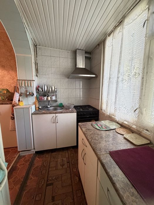 В продаже трехкомнатная квартира на Заболотного / Котовского