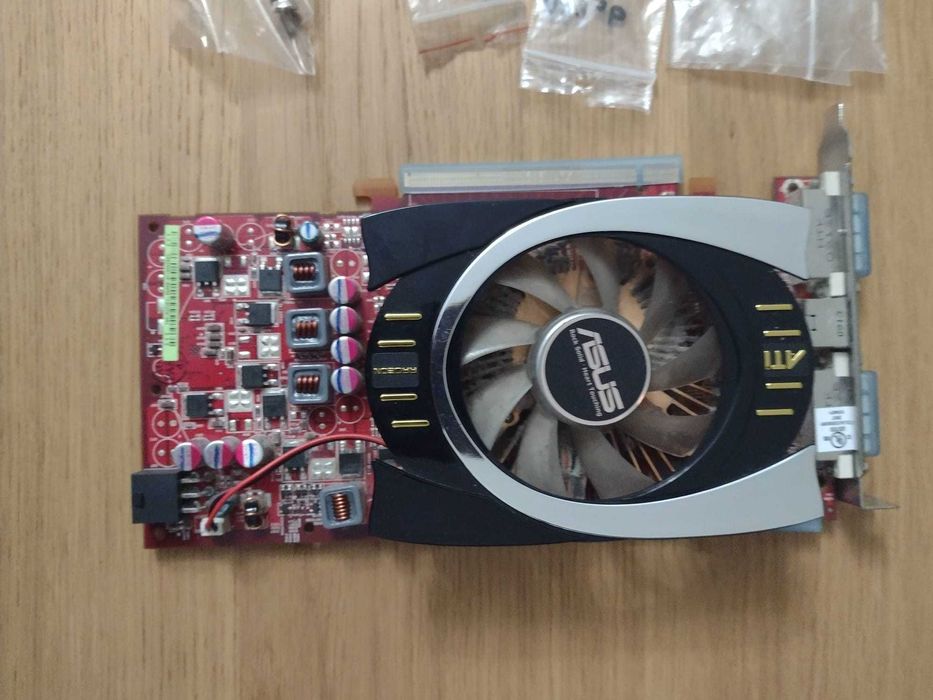 Vários artigos de informática