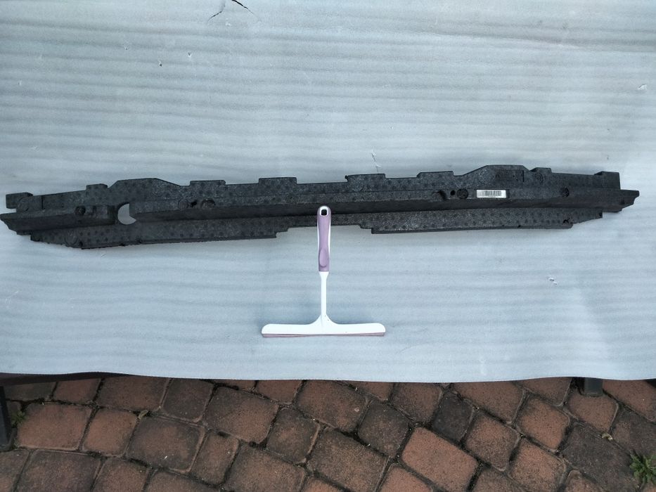 Абсобер переднього бампера BMW F30/F31