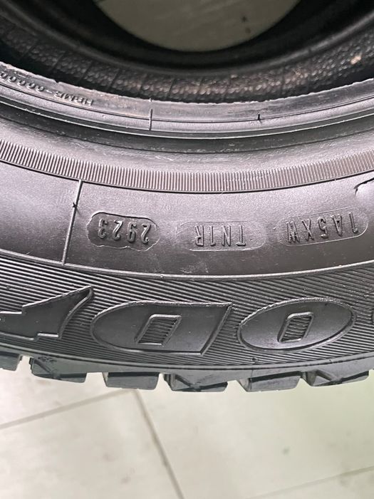 Продам резину Goodyear 205/60/16 в ідеальному стані