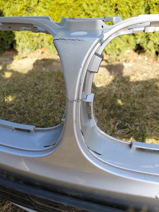 Zderzak przód BMW E60, Titansilver.