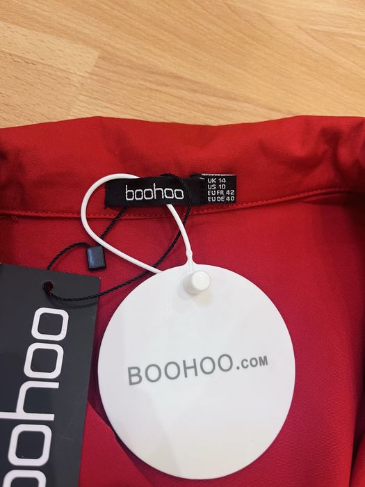 Сукня-піджак Boohoo червона