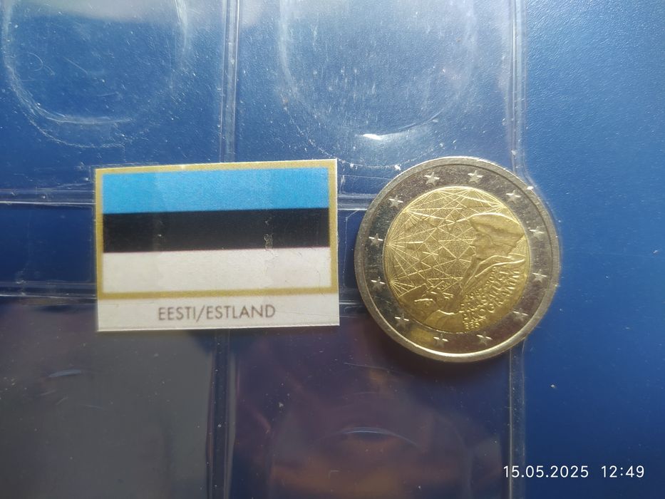 Обмен 2 евро на 2 евро.
