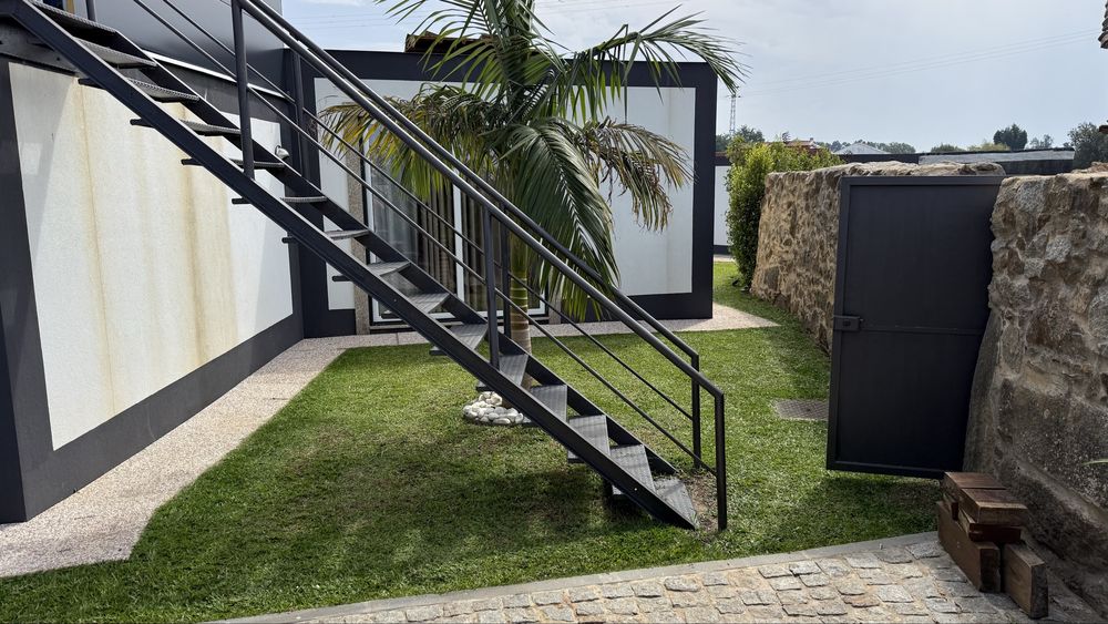 Limpeza de terrenos e jardins