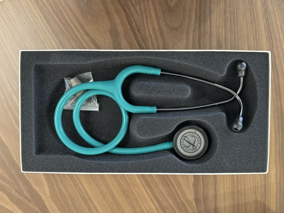 Estetoscopios Littmann e Gima