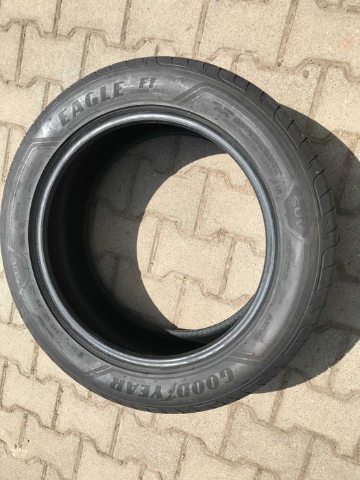 2x 235/55R19 105W J LR GoodYear Eagle F1 Assymmetric 3 SUV lato