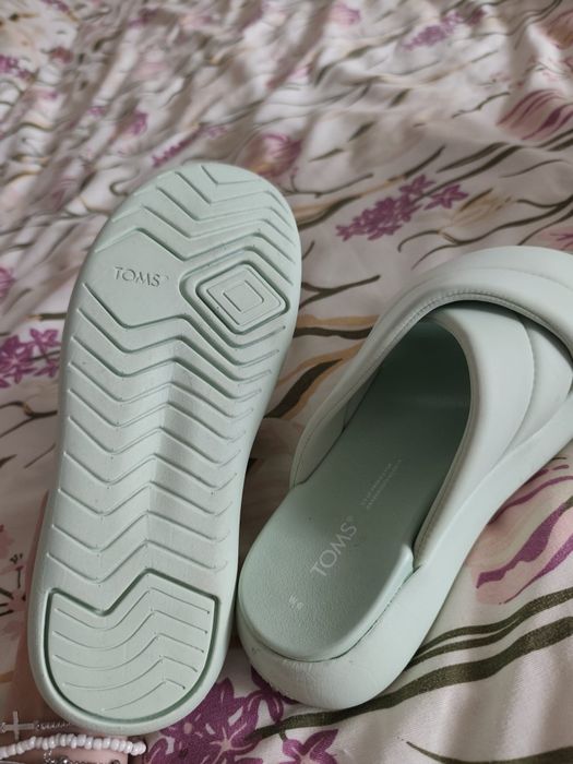 Klapki damskie TOMS 36-37