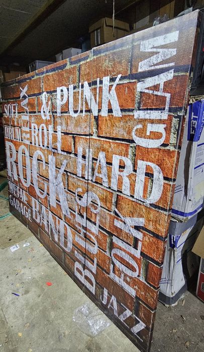 Parawan  scianka case  Dj Zespol sala weselna Restauracja