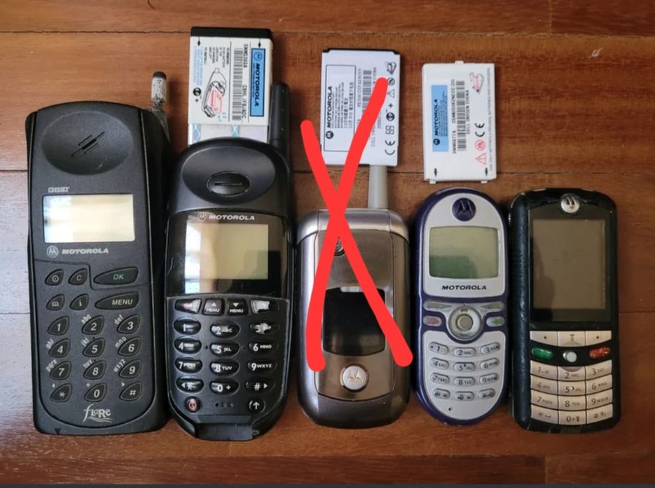 Telemóveis diversos