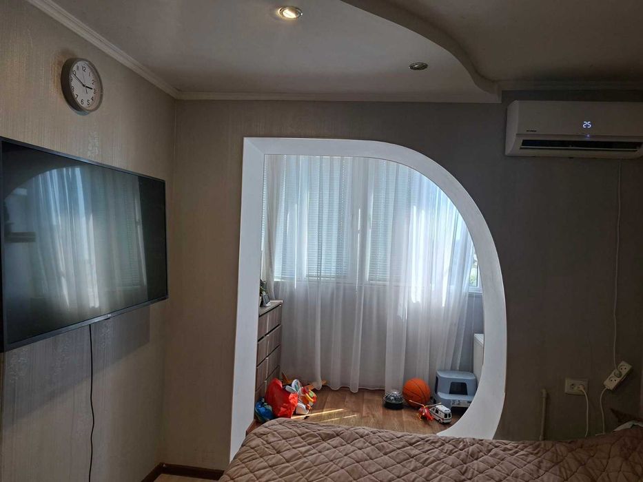 Продаж 3-кімнатної квартири в центрі міста