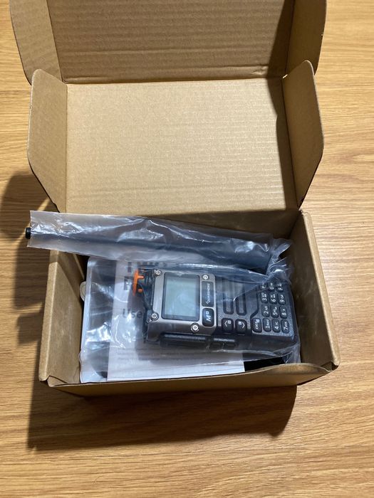 Rádio portátil / walkie talkie