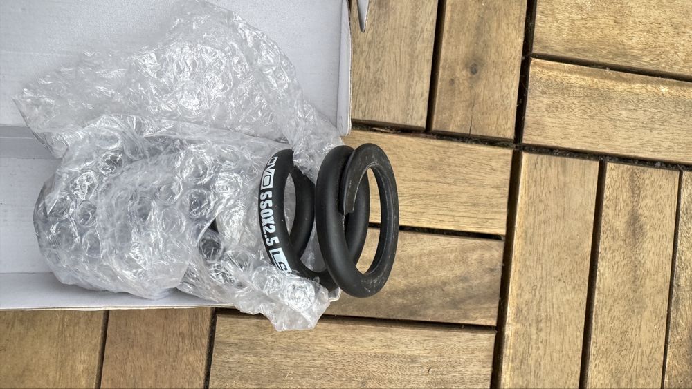 Lekka sprężyna DVO LS 550x2.5 50-65mm nowa cane creek fox