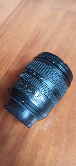 Objectiva Nikon 18-50 mm