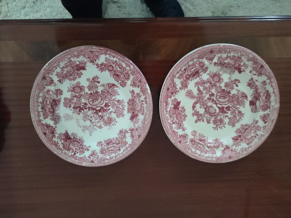 2 dishes from Fábrica de Alcântara