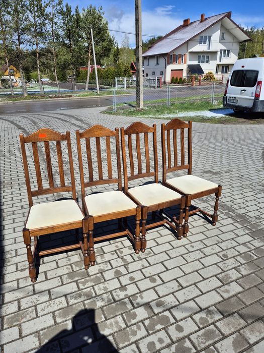 Komplet 4 krzeseł