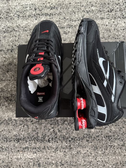 Nike Shox X Supreme