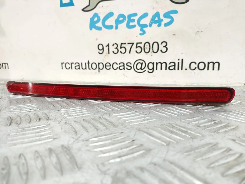 TERCEIRO STOP ORIGINAL AUDI A3 (8P)