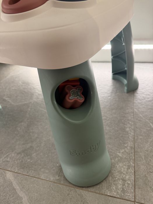 Продам дитячий ігровий столик Smoby