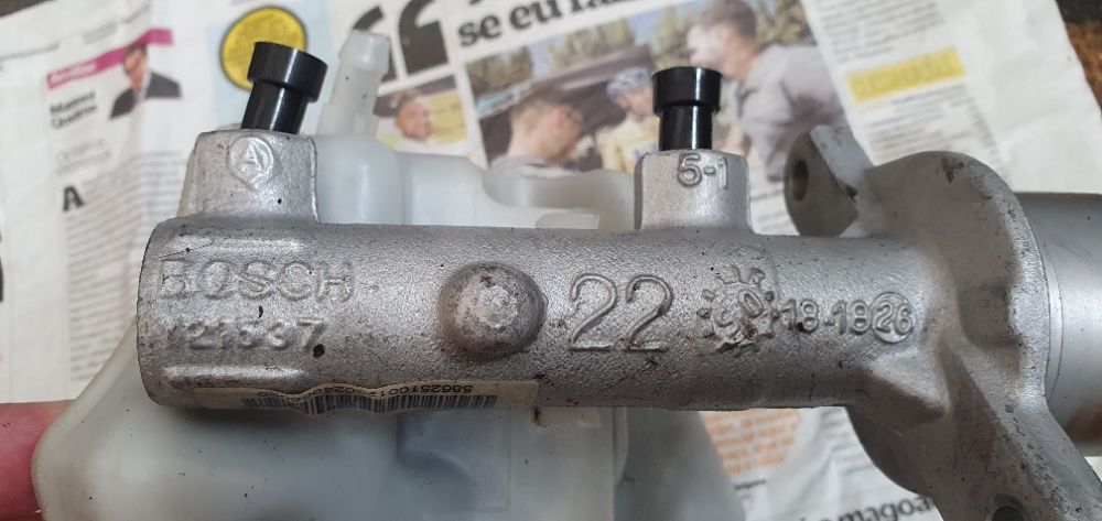 Bomba travões Opel corsa C 2005 - bosch