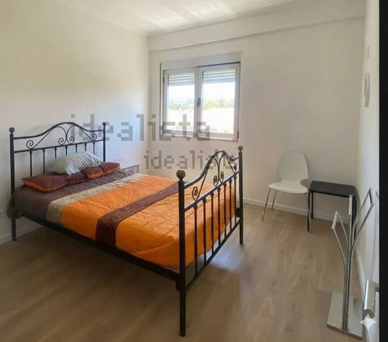 Cama de Casal de ferro