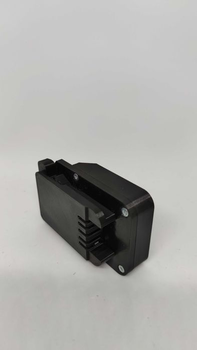 Adapter baterii Parkside do Milwaukee m18