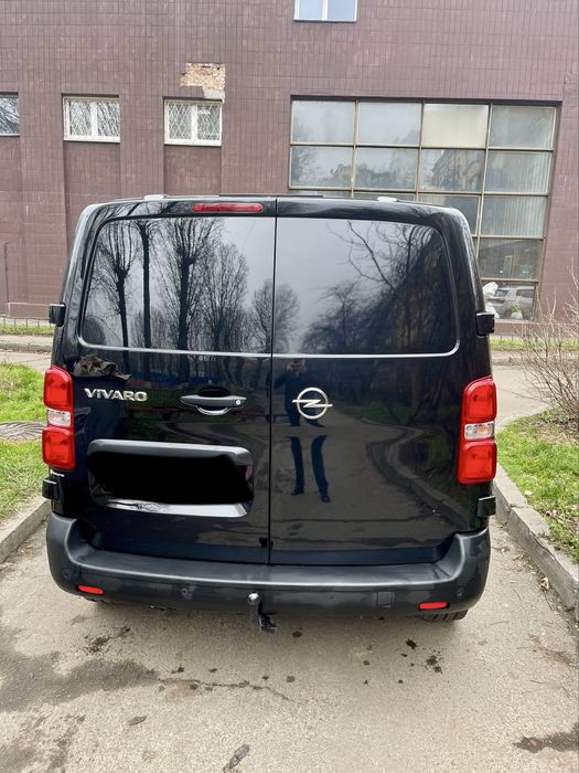 Продам Opel Vivaro