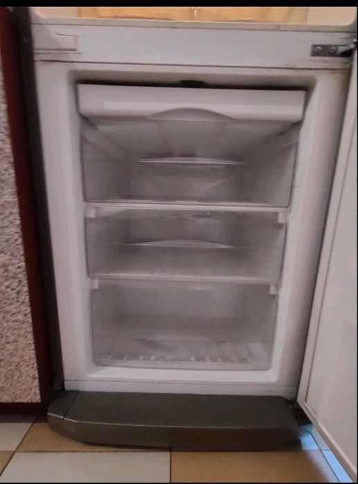 холодильник ARDO