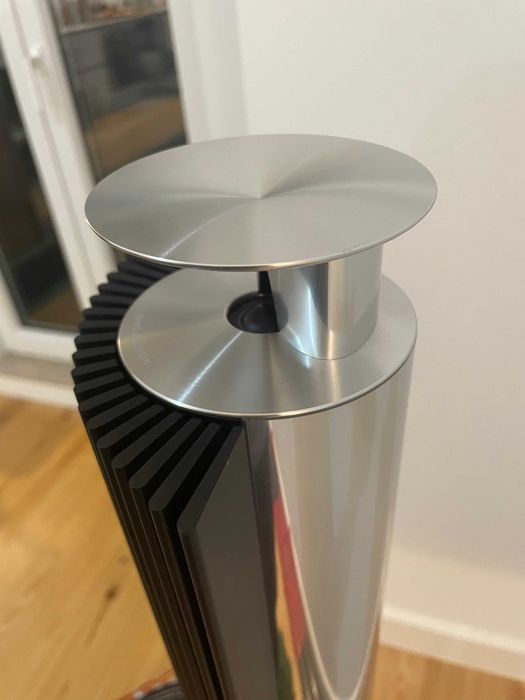 Bang & Olufsen BeoLab 18 – Par – Stands + Caixas Originais