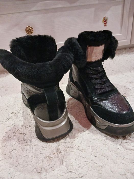 Ботинки для дівчинки