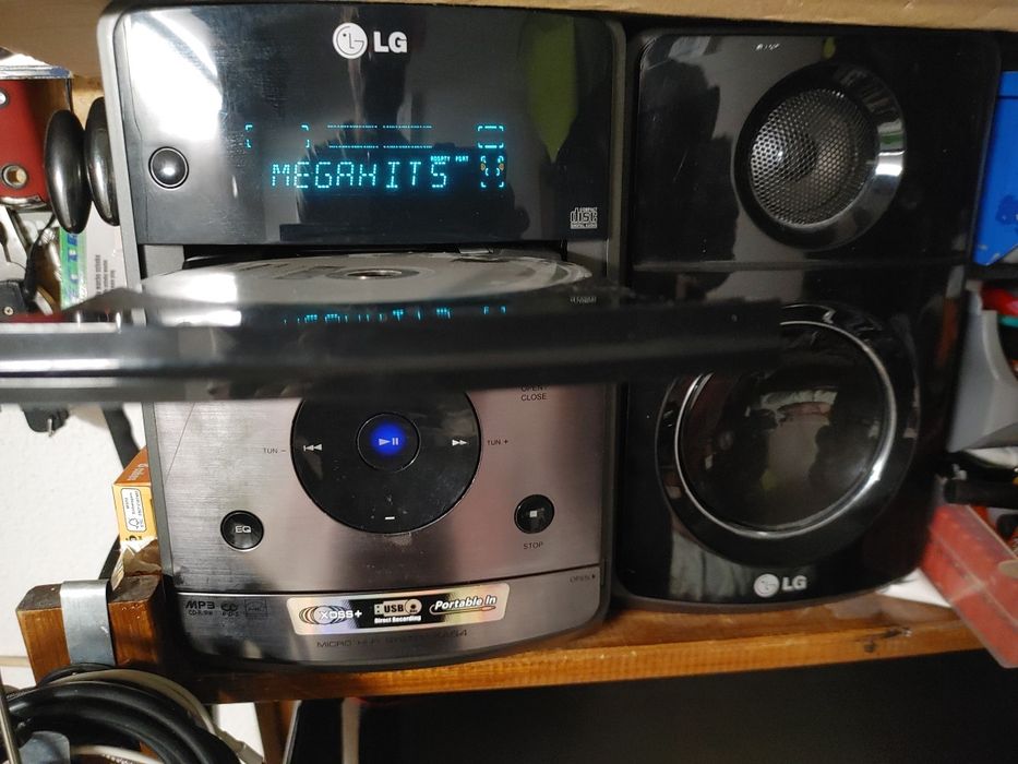 Microsytem LG .. grava na pen ou lê