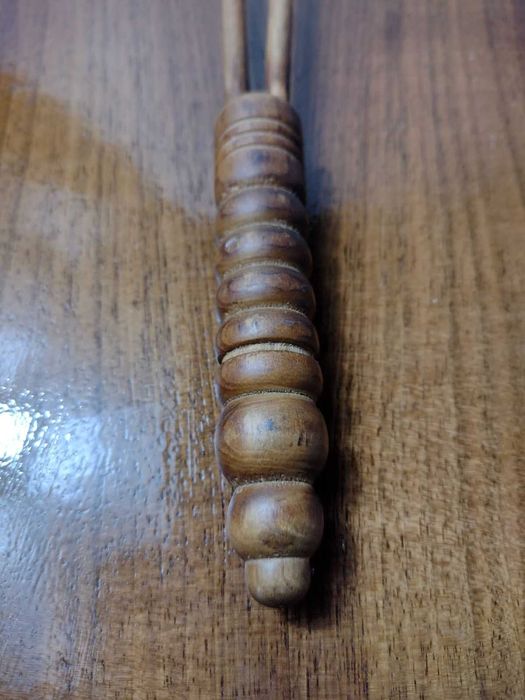 Массажный вибрационный молоток. массажер