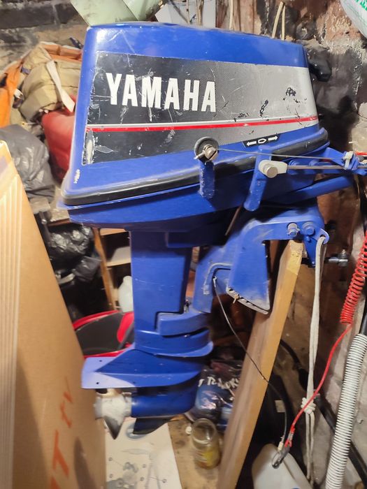 Silnik zaburtowy Yamaha 8