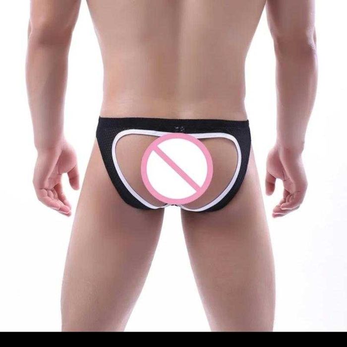 Әнші Лоя Эротика