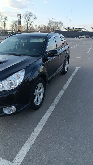 Субару Легасі Аутбек 2011 року, 2.0 дизель. 150 к.с.