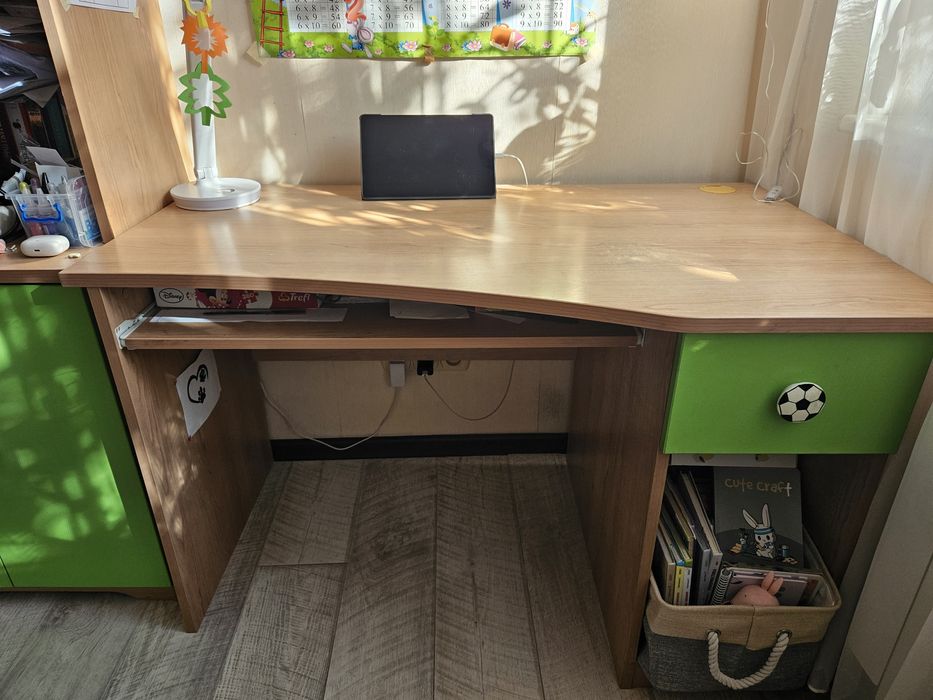 Продам дитячу спальню