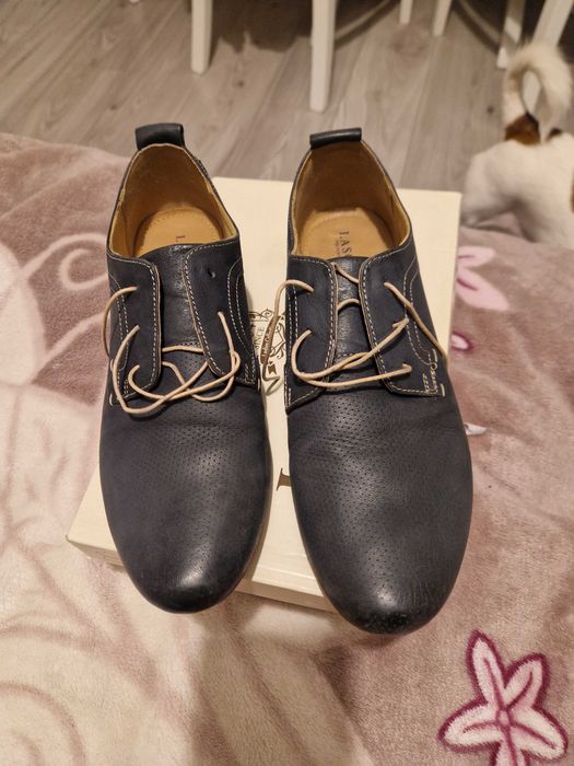 Buty męskie lasocki