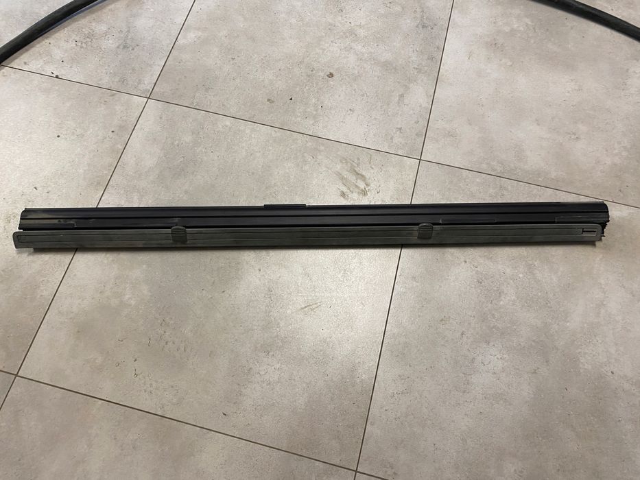 vw t5 caravelle roleta szyby lewy tył 7h3861329