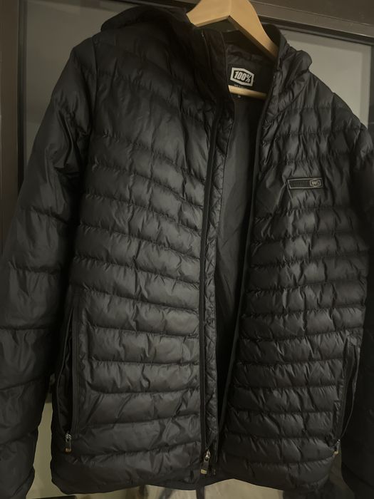 Blusao em bom estado tamnho S Marca 100%