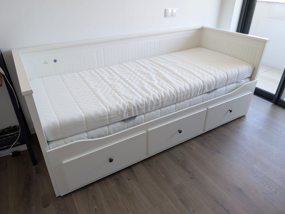 Cama individual/dupla com 3 gavetas e 2 colchõe-Usada