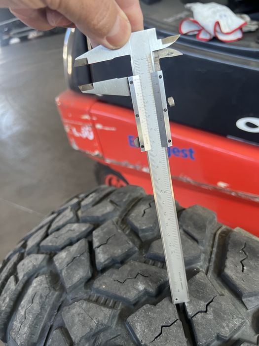 Vendo conjunto 35x12.5R15 cooper stt pro