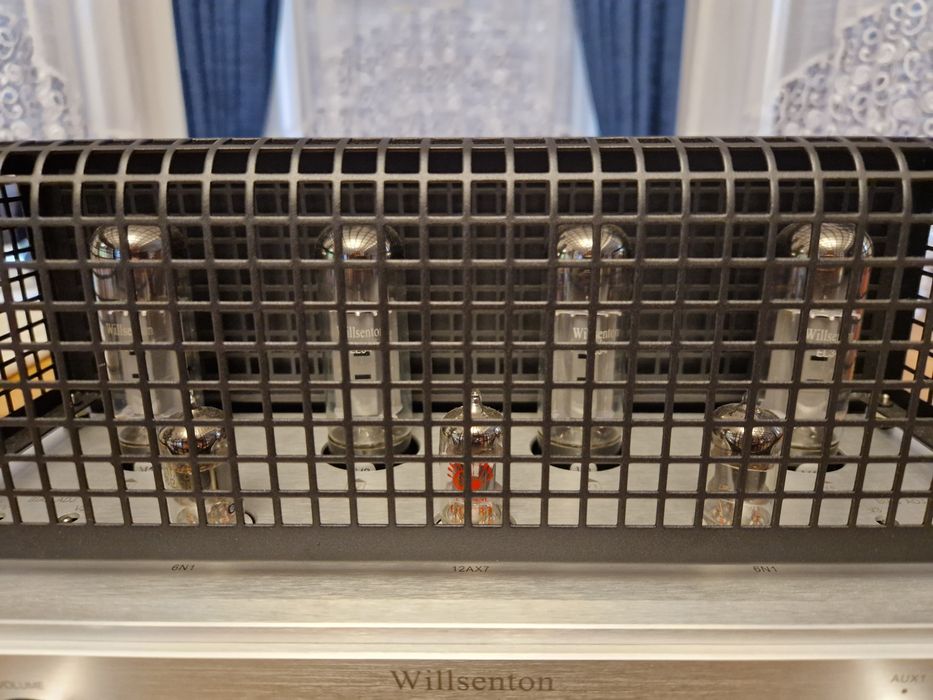 Wzmacniacz lampowy Willsenton R200
