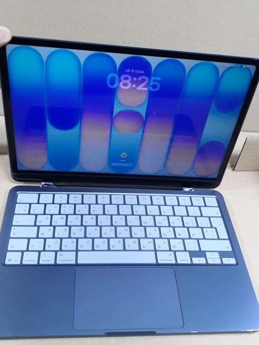 Apple  MacBook Neo (8/256гб) "model A3404"