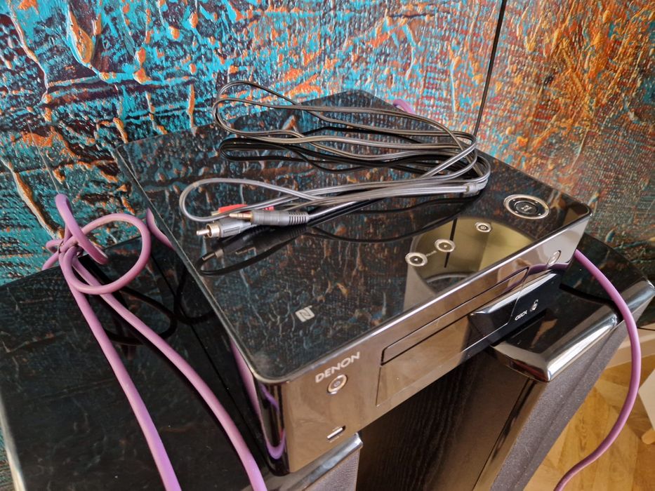Kolumny MELODIKA BL40 + amplituner DENON z kablami