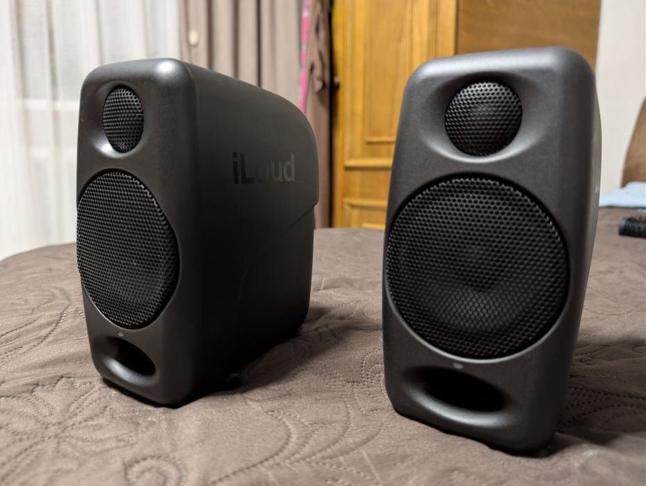 Студійні монітори комп'ютерні аудіо колонки IK Multimedia iLoud Micro Monitor пара