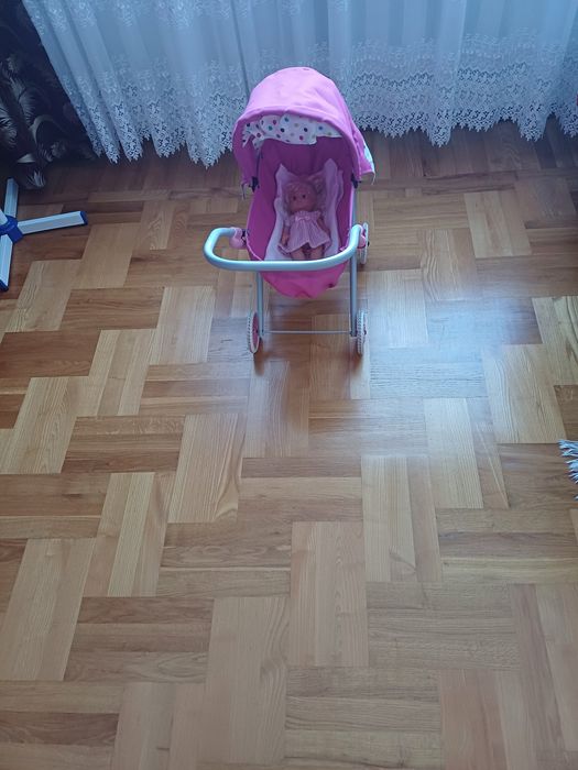Дитяча коляска для ляльки.У відмінному стані