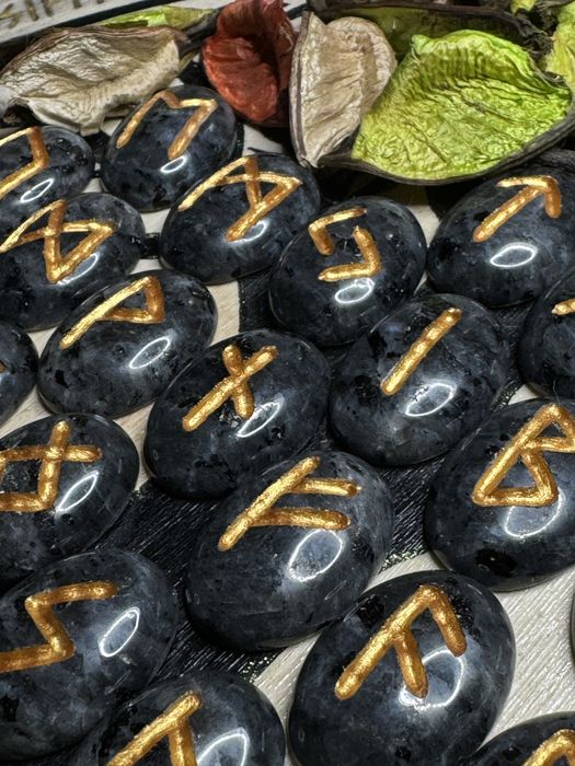 Скандинавські руни