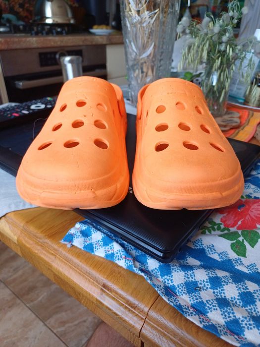 Шльопанці  Crocs  Zara жіночи 37р.