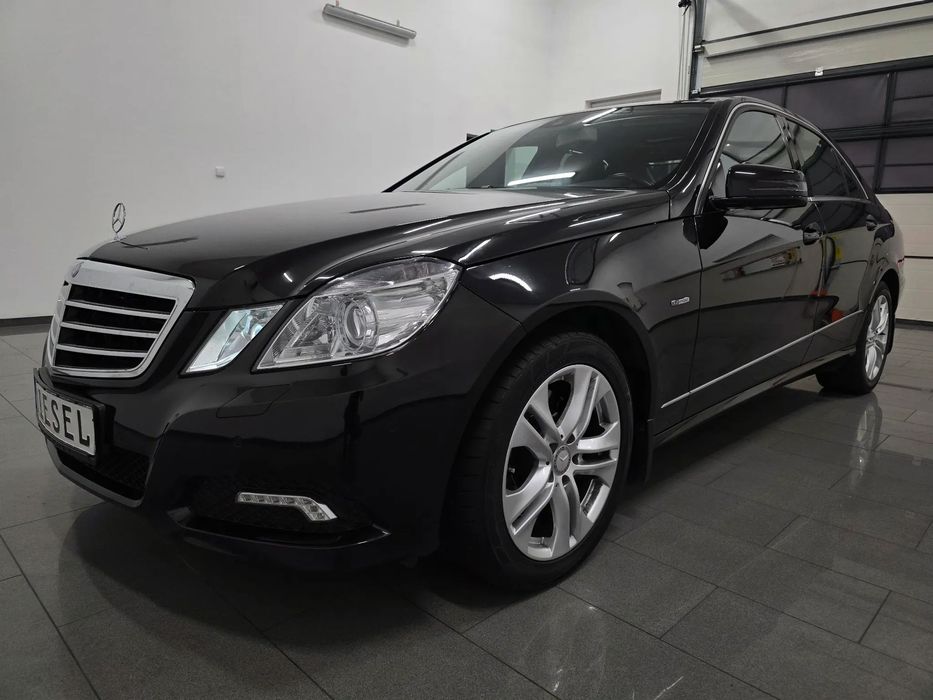 Mercedes-Benz Klasa E Salon PL BiLed AMG Panorama Navi Kamera Skóry Pdc Ambilight Memory Ful